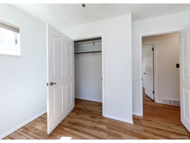 1118 Chambers Dr, Colorado Springs, CO 80904