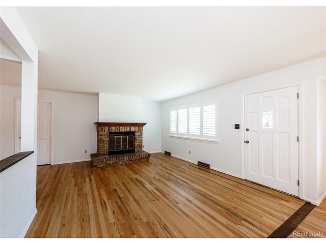 1118 Chambers Dr, Colorado Springs, CO 80904