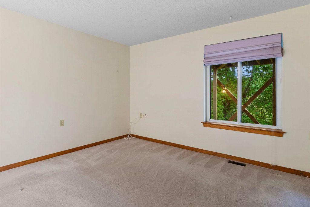 Image 11 of property listing at 46 Dunvegan Woods Drive # 46, Hampton, NH 03842