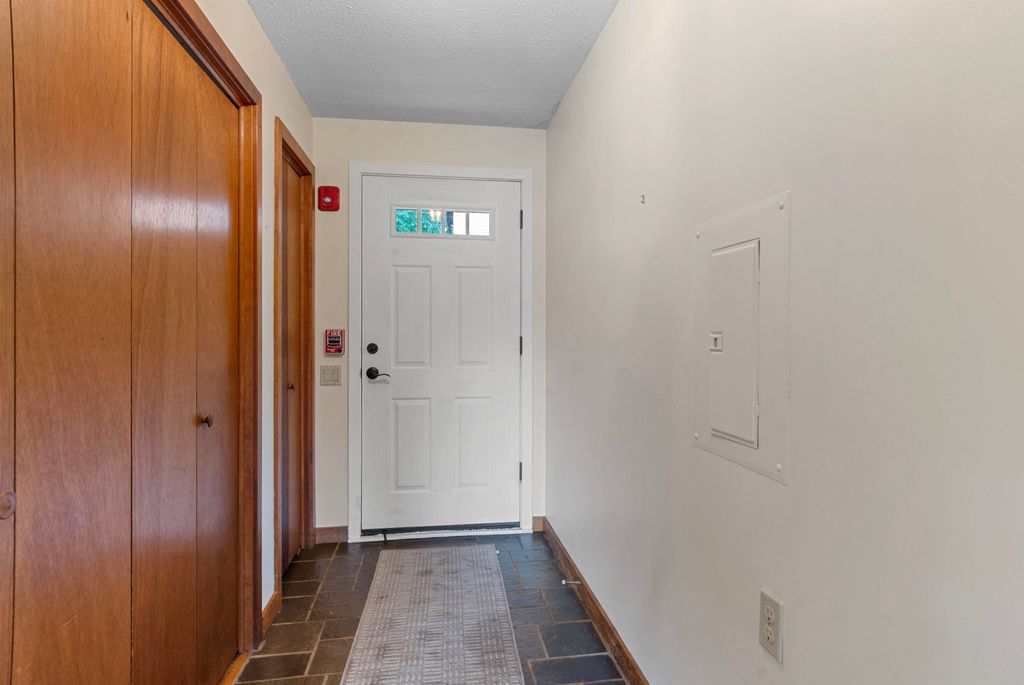 Image 3 of property listing at 46 Dunvegan Woods Drive # 46, Hampton, NH 03842