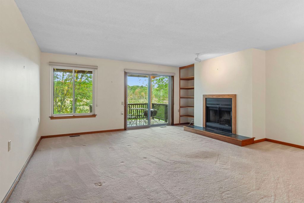 Image 7 of property listing at 46 Dunvegan Woods Drive # 46, Hampton, NH 03842