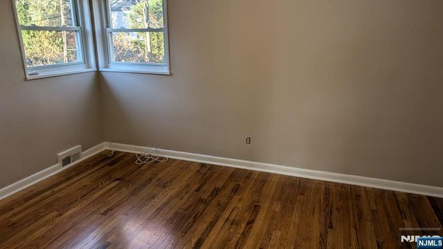 793 Dearborn Street, Teaneck, NJ 07666