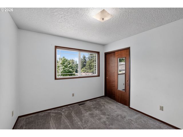 3575 Ne 4TH St, Gresham, OR 97030