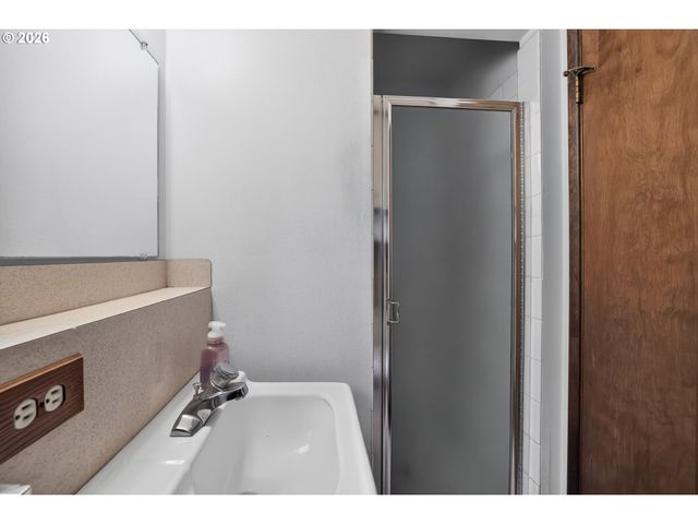 3575 Ne 4TH St, Gresham, OR 97030