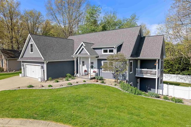 1714 Greyfeather Lane, Rochester, IN 46975