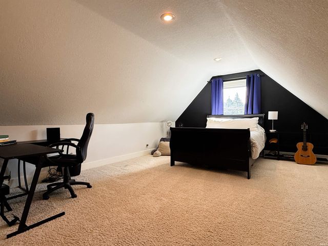 1714 Greyfeather Lane, Rochester, IN 46975