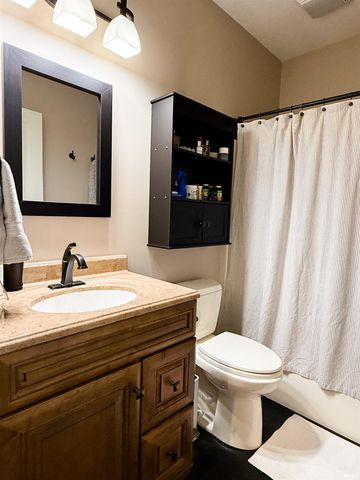 1714 Greyfeather Lane, Rochester, IN 46975