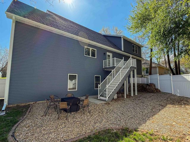 1714 Greyfeather Lane, Rochester, IN 46975