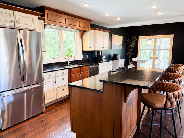1714 Greyfeather Lane, Rochester, IN 46975