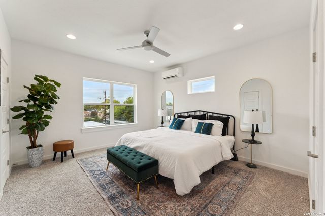 1735 W Gramercy Pl #301/302, San Antonio, TX 78201