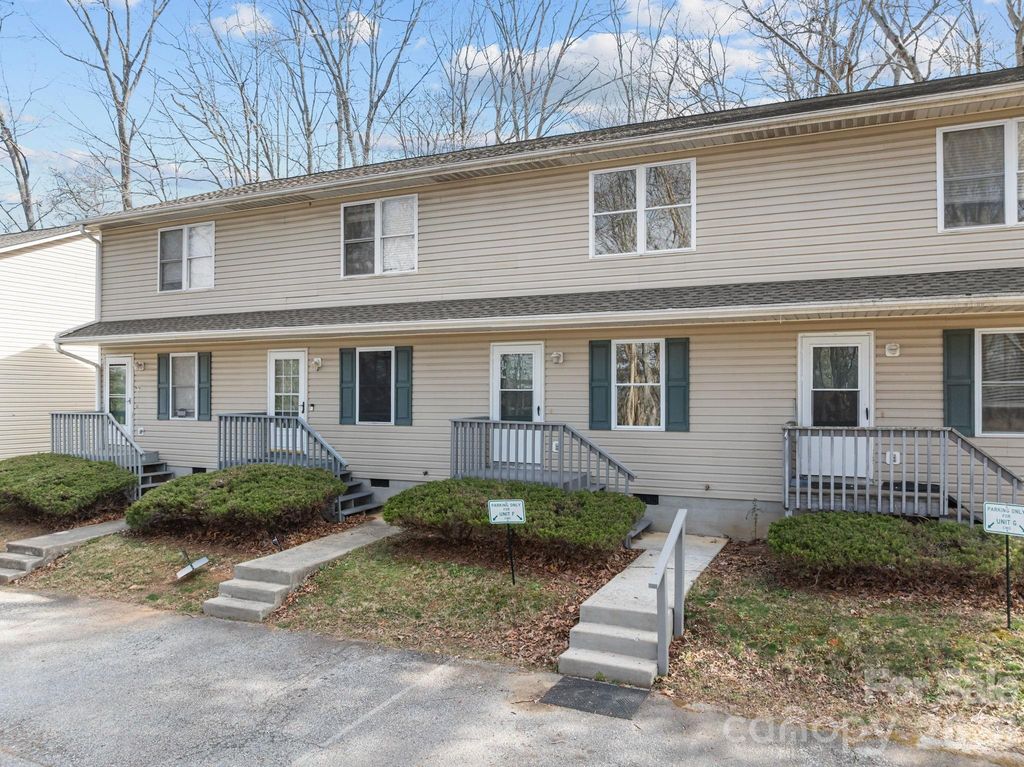 6 Azalea Road F, Arden, NC 28704