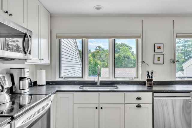 545 S Prospect St Unit 20, Burlington, VT 05401