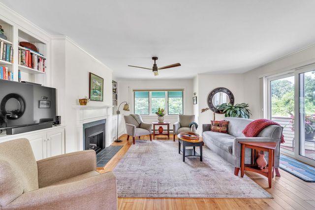 545 S Prospect St Unit 20, Burlington, VT 05401