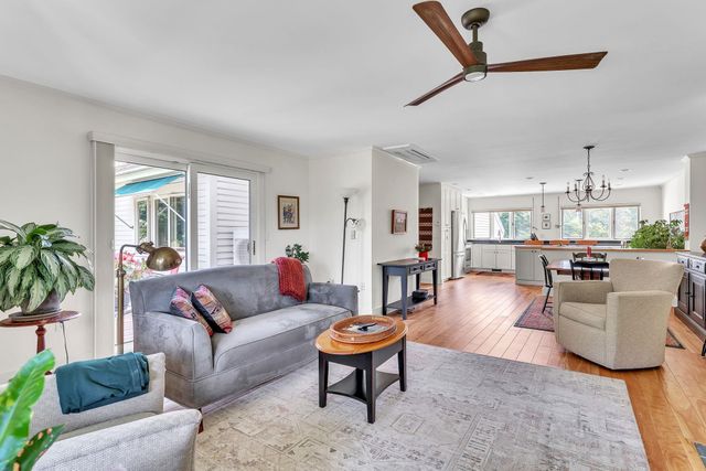 545 S Prospect St Unit 20, Burlington, VT 05401