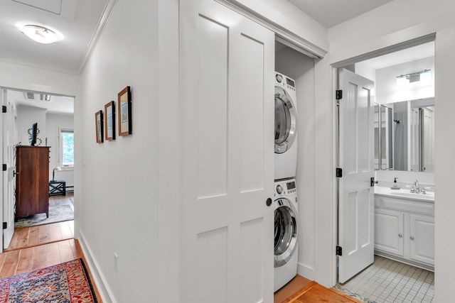 545 S Prospect St Unit 20, Burlington, VT 05401