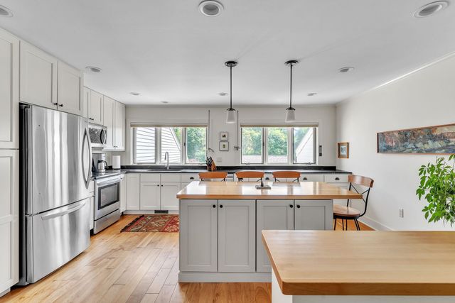 545 S Prospect St Unit 20, Burlington, VT 05401