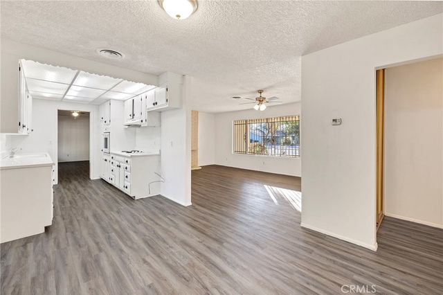 1258 Turquoise, Hemet, CA 92543