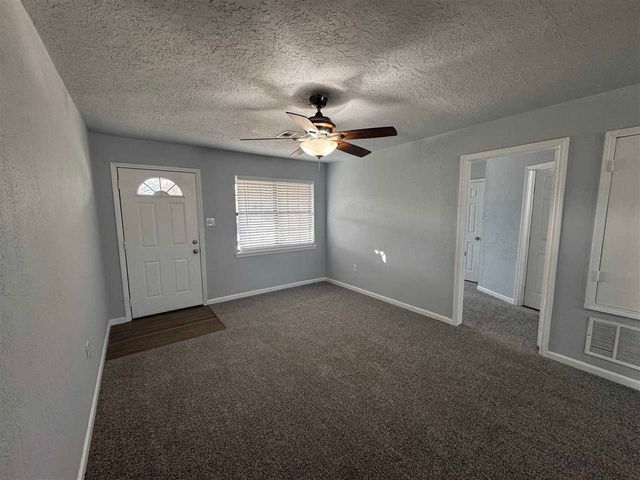 1905 NW Taft Ave, Lawton, OK 73507