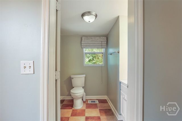 3227 Cedar Street, Savannah, GA 31404