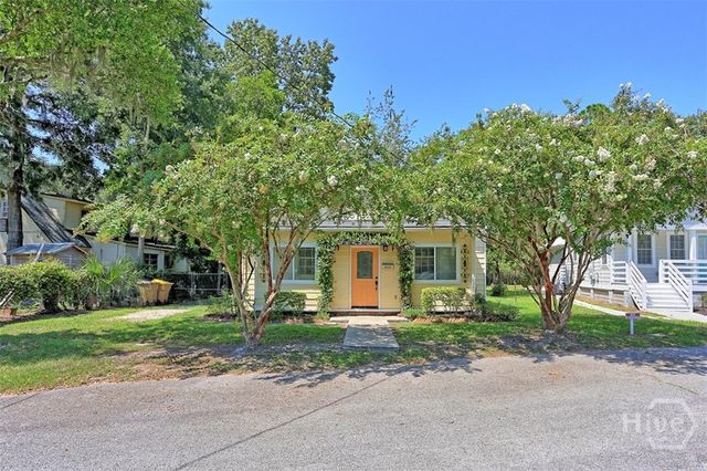3227 Cedar Street, Savannah, GA 31404