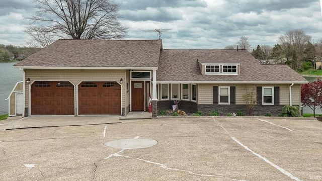 615 S Ski Circle, Santa Claus, IN 47579
