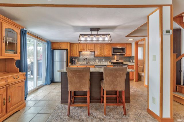 615 S Ski Circle, Santa Claus, IN 47579
