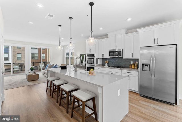 1650 BANDIT LOOP, Reston, VA 20190