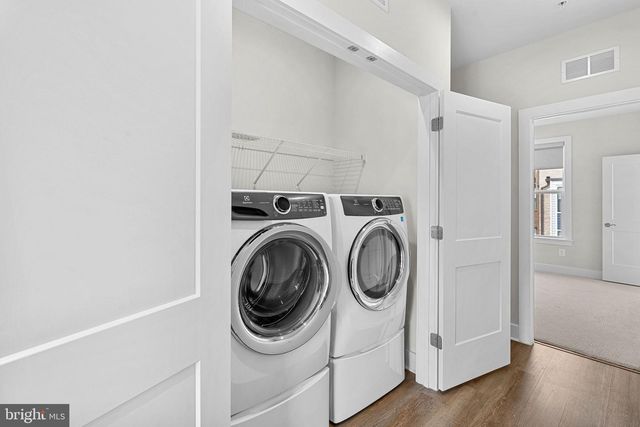 1650 BANDIT LOOP, Reston, VA 20190