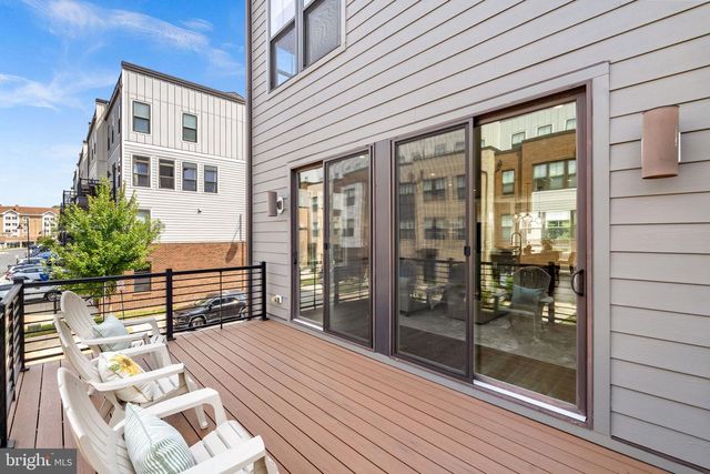 1650 BANDIT LOOP, Reston, VA 20190