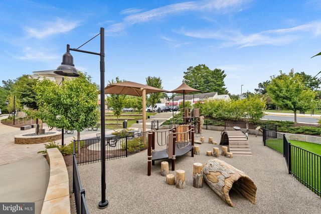 1650 BANDIT LOOP, Reston, VA 20190