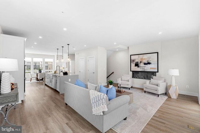 1650 BANDIT LOOP, Reston, VA 20190