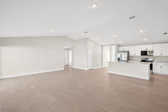 1227 NW 15th PL, Cape Coral, FL 33993