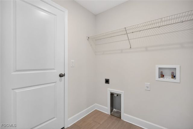 1227 NW 15th PL, Cape Coral, FL 33993