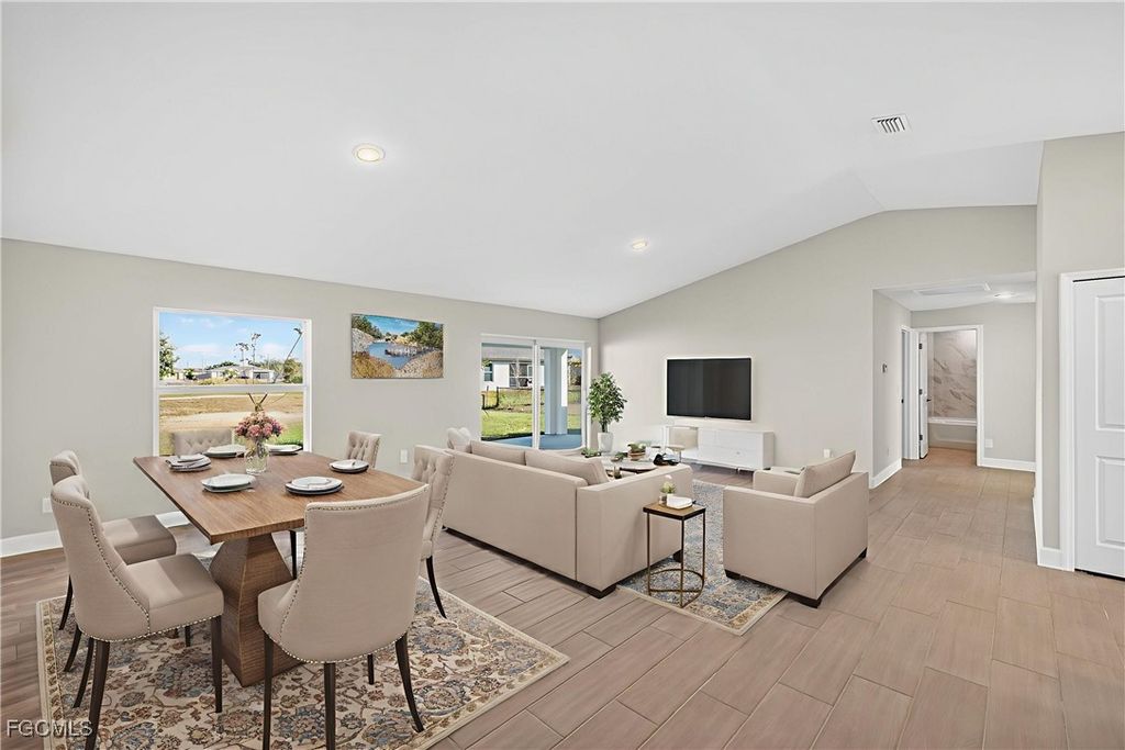 1227 NW 15th PL, Cape Coral, FL 33993