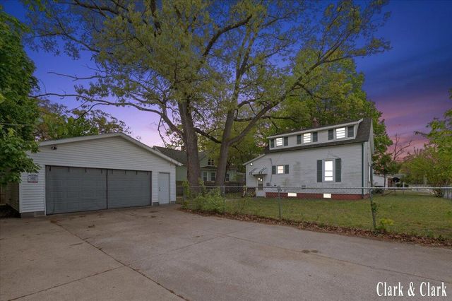 720 Hill Avenue, Muskegon, MI 49442