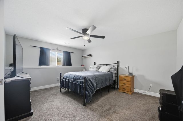6410 S Jade Ct, Derby, KS 67037