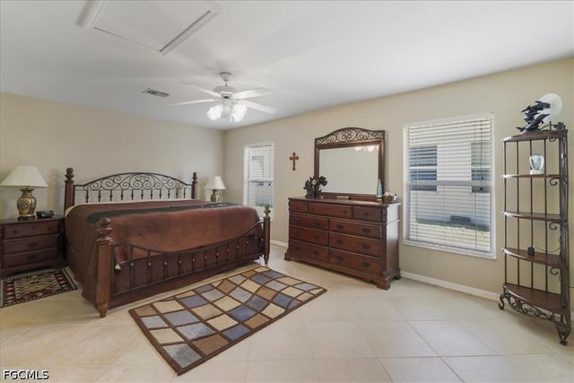 8141 Liriope LOOP, Lehigh Acres, FL 33972