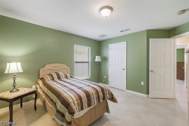 8141 Liriope LOOP, Lehigh Acres, FL 33972