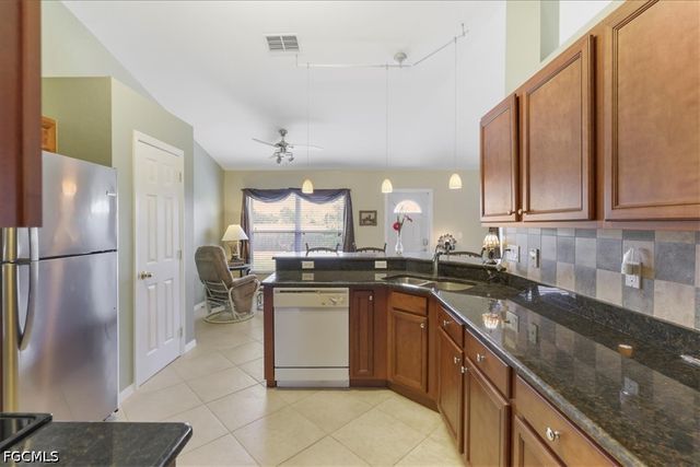 8141 Liriope LOOP, Lehigh Acres, FL 33972