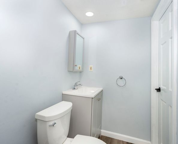 46 Wyllis Ave 2, Everett, MA 02149