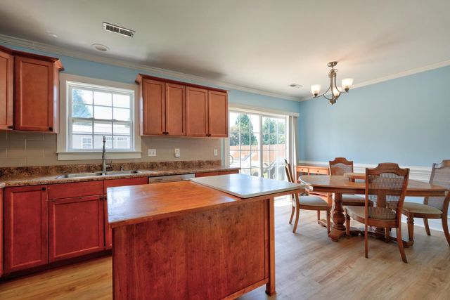 224 Metcalf Court, Spartanburg, SC 29306