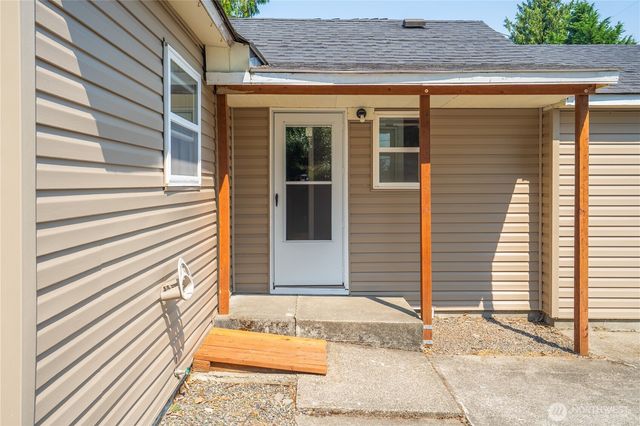 9802 35th Avenue SW, Seattle, WA 98126
