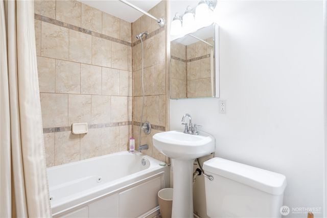 9802 35th Avenue SW, Seattle, WA 98126