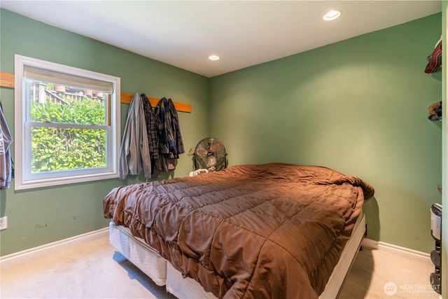 9802 35th Avenue SW, Seattle, WA 98126
