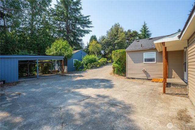 9802 35th Avenue SW, Seattle, WA 98126