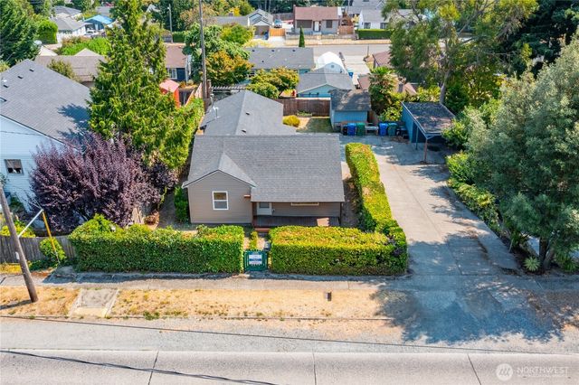 9802 35th Avenue SW, Seattle, WA 98126