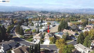 5075 Canyon Crest Dr, San Ramon, CA 94582