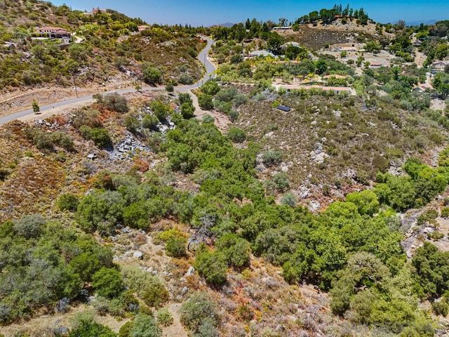 Via Viejas Oeste, Alpine, CA 91901