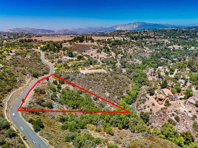Via Viejas Oeste, Alpine, CA 91901