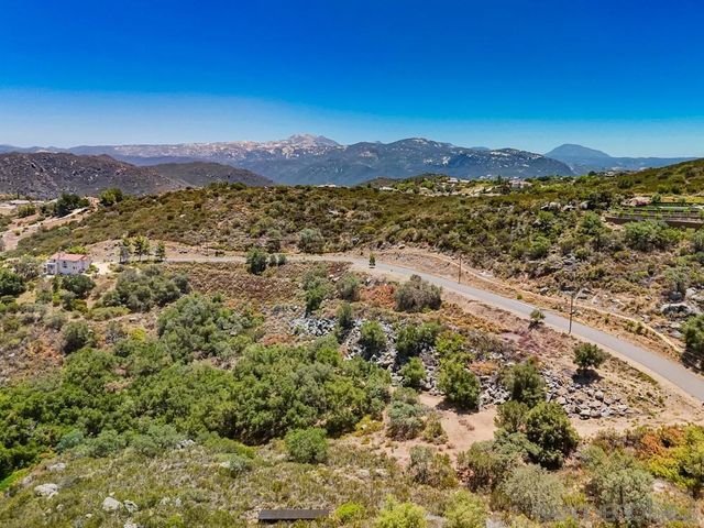 Via Viejas Oeste, Alpine, CA 91901